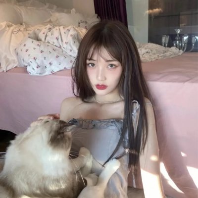 关于莉莉周的一切